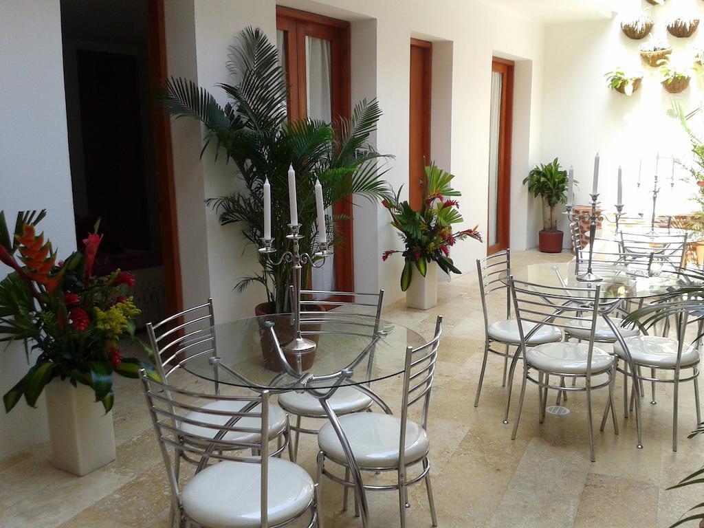 Casa Blanca Boutique